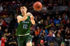 英雄联盟赔率-深圳男篮国际比赛日队长鼓劲，志在NBA季后赛名次提升，质疑声仍在，团队化学反应显著的简单介绍