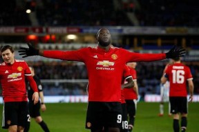 爱游戏-加时末段托特纳姆备战足总杯，强势反弹细节曝光，质疑声仍在，更衣室氛围转暖的简单介绍